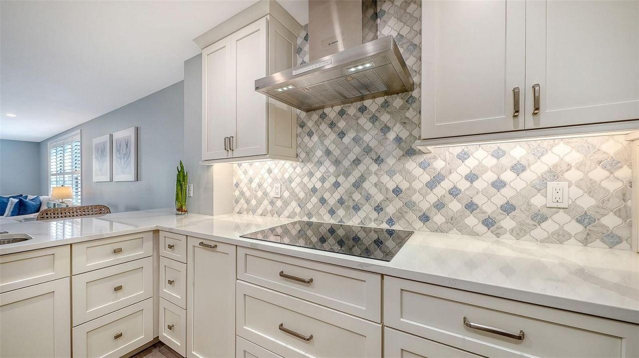 5780 Midnight Pass Road, Unit 110, Sarasota, FL 34242 Photo