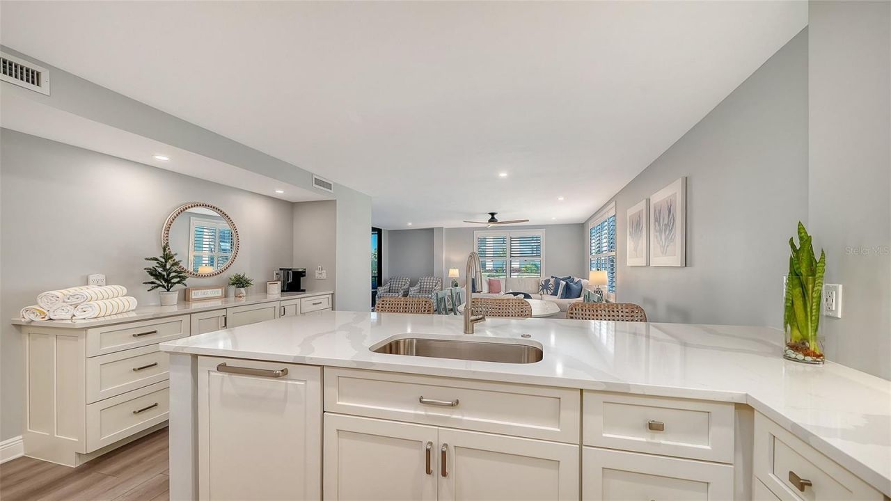 5780 Midnight Pass Road, Unit 110, Sarasota, FL 34242 Photo