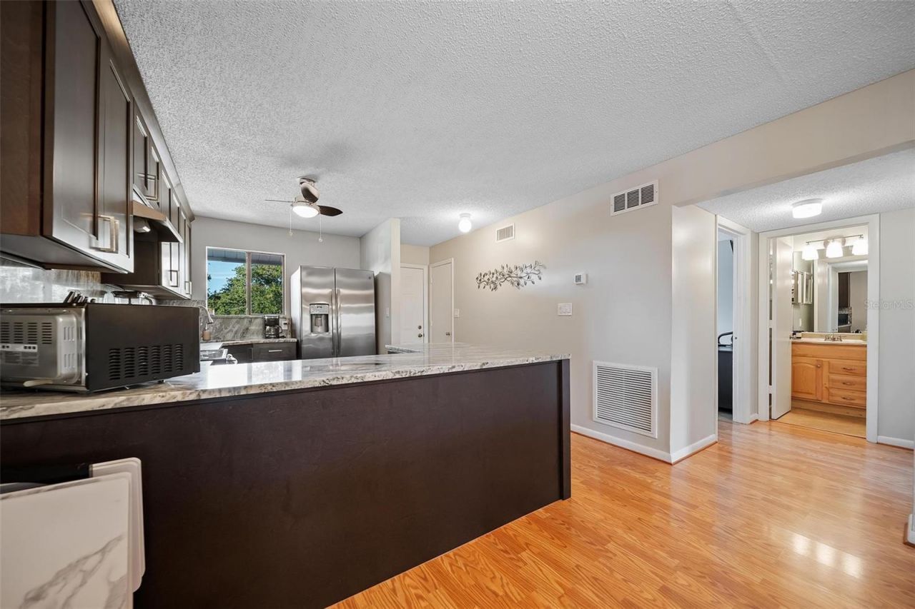 6033 34th Street W, Unit 132, Bradenton, FL 34210 Photo