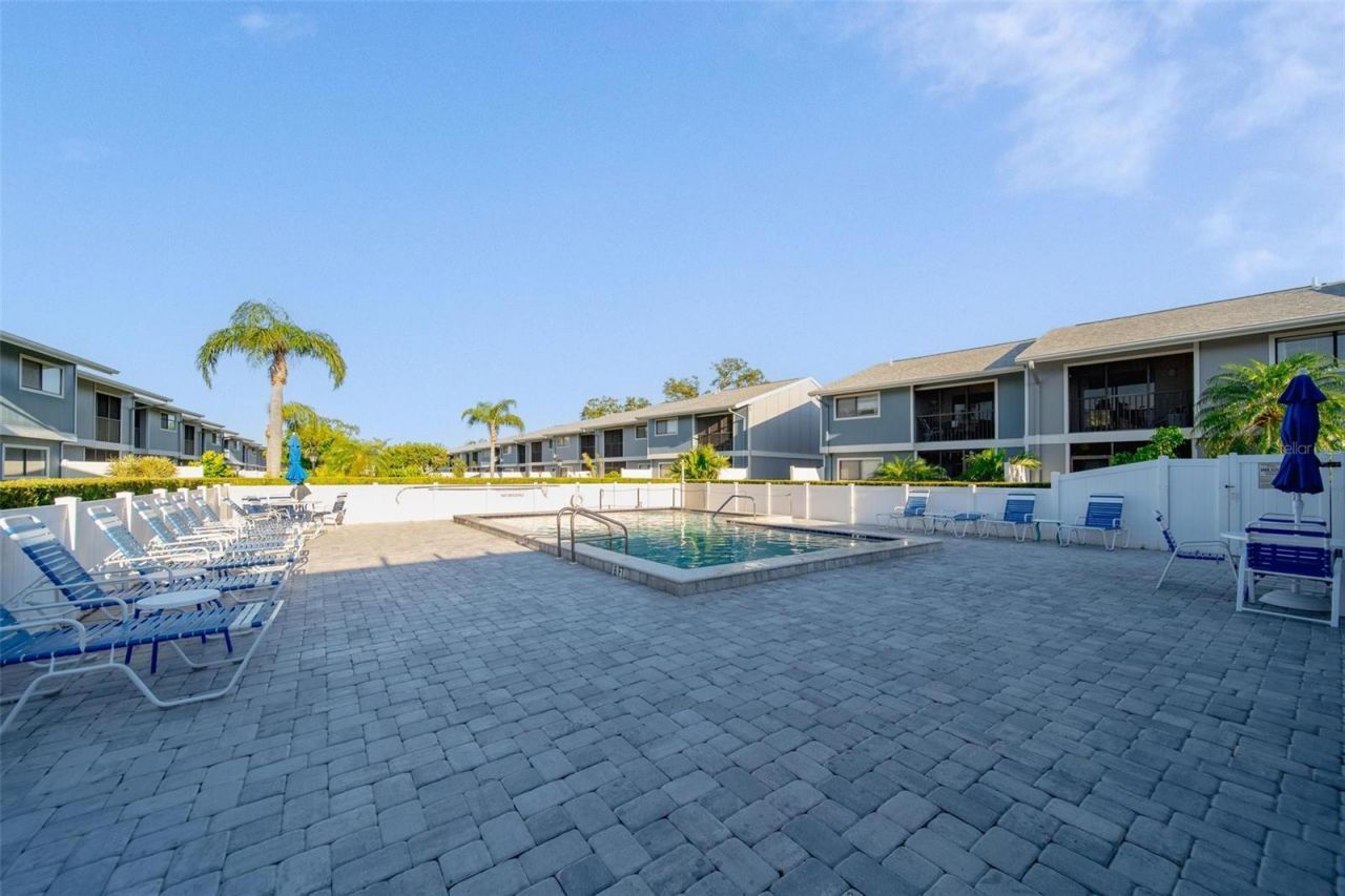 6033 34th Street W, Unit 132, Bradenton, FL 34210 Photo