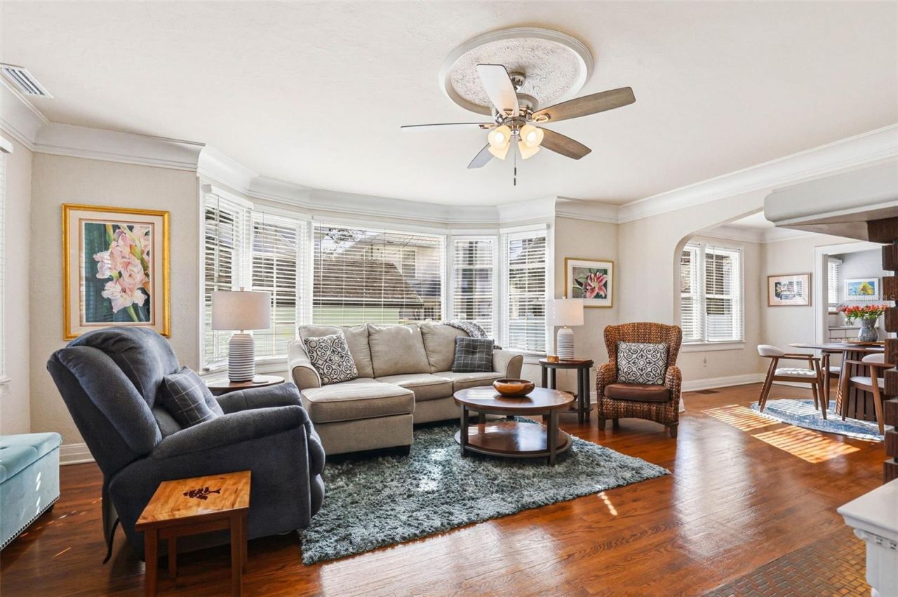 210 15th Avenue N, Saint Petersburg, FL 33704 Photo