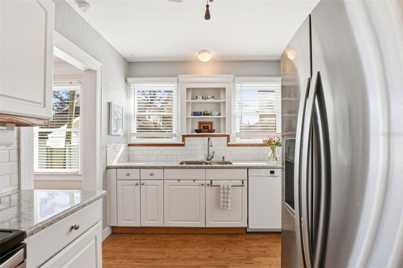 210 15th Avenue N, Saint Petersburg, FL 33704 Photo