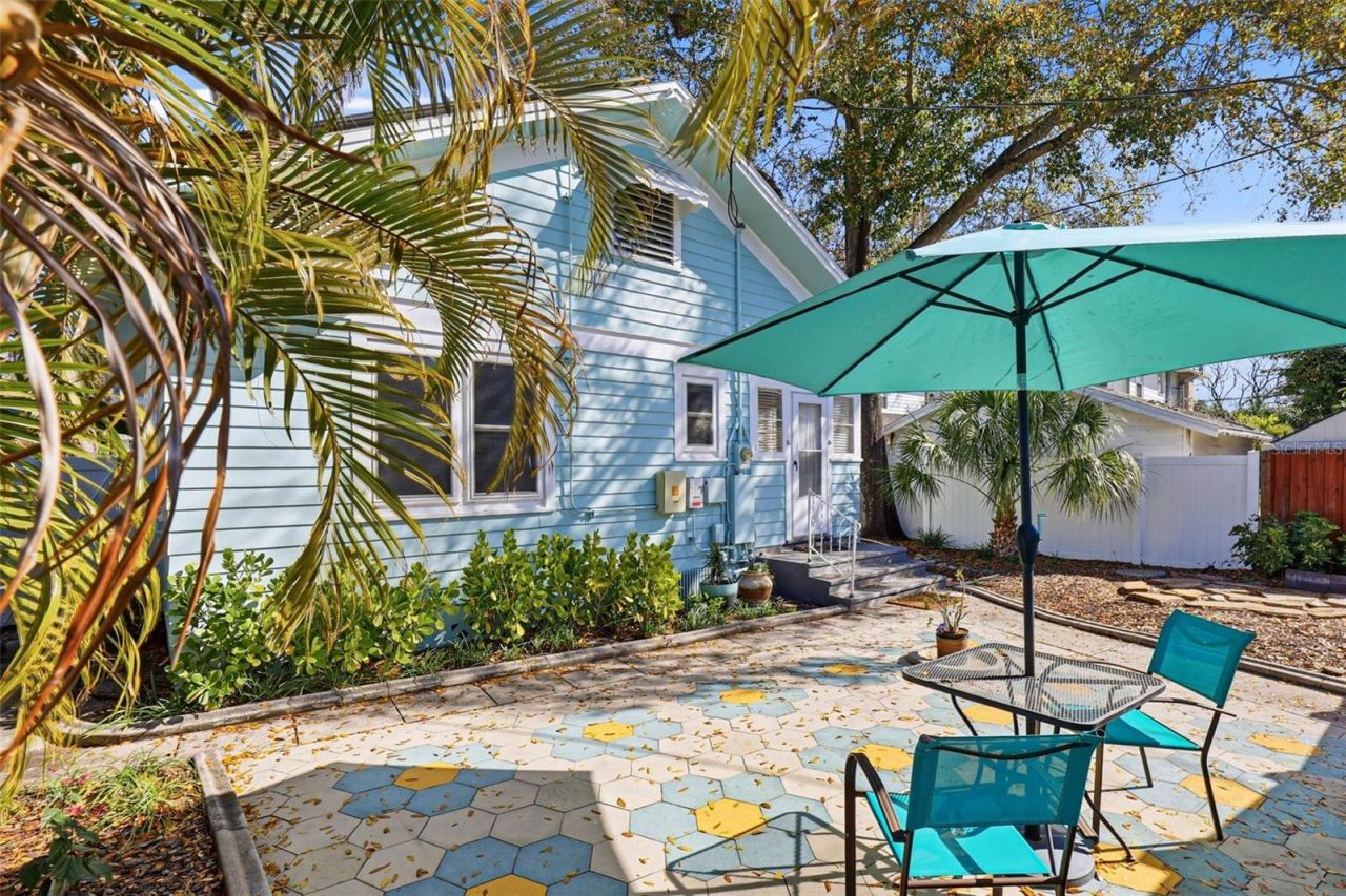 210 15th Avenue N, Saint Petersburg, FL 33704 Photo