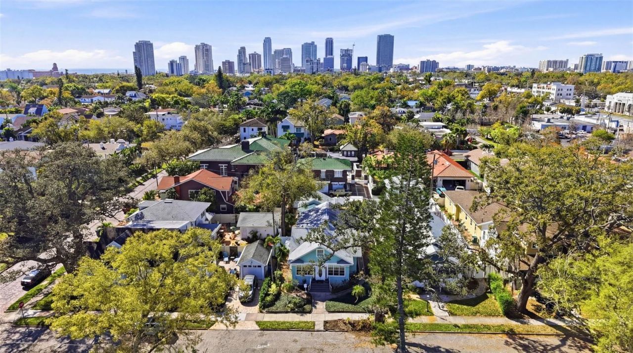 210 15th Avenue N, Saint Petersburg, FL 33704 Photo