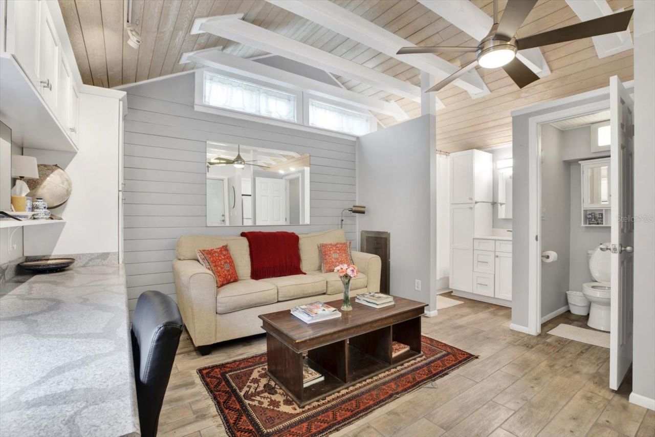 210 15th Avenue N, Saint Petersburg, FL 33704 Photo