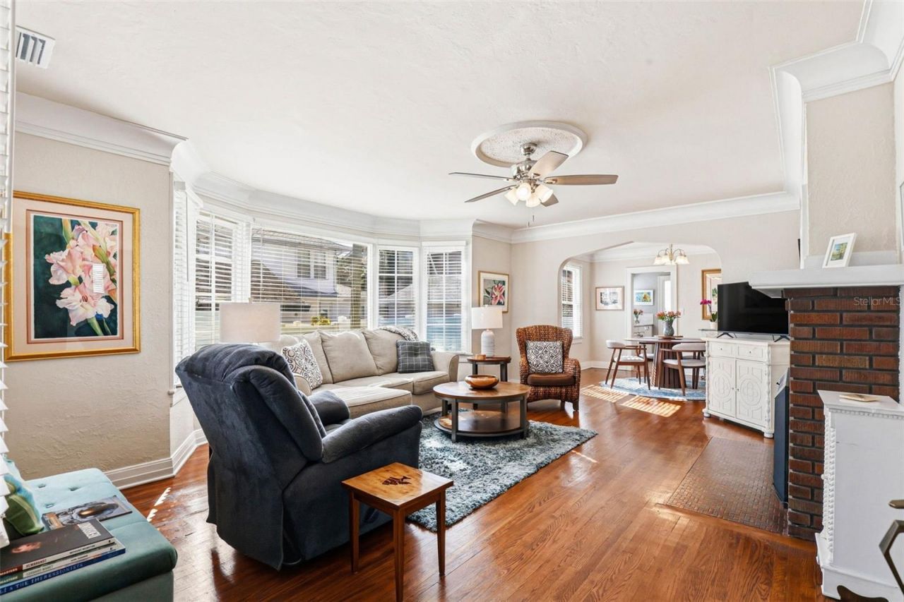 210 15th Avenue N, Saint Petersburg, FL 33704 Photo