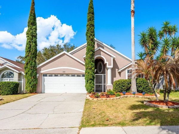 15821 BAY VISTA DRIVE , CLERMONT, FL 34714