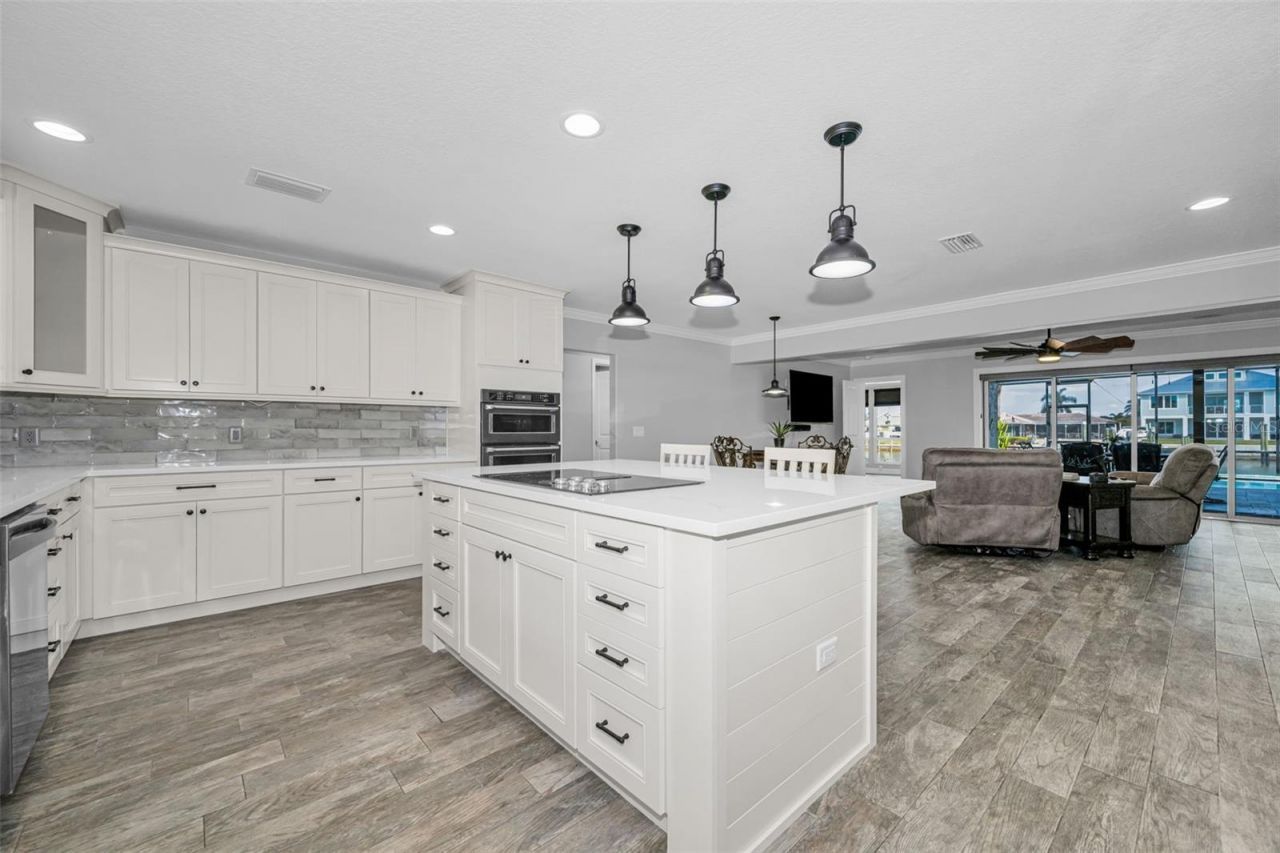 4976 Galleon Court, New Port Richey, FL 34652 Photo