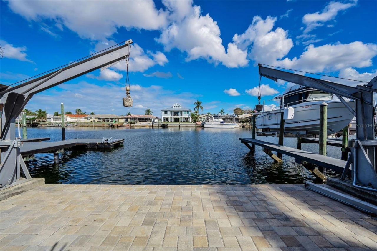 4976 Galleon Court, New Port Richey, FL 34652 Photo