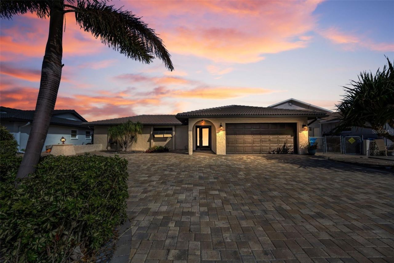 4976 Galleon Court, New Port Richey, FL 34652 Photo