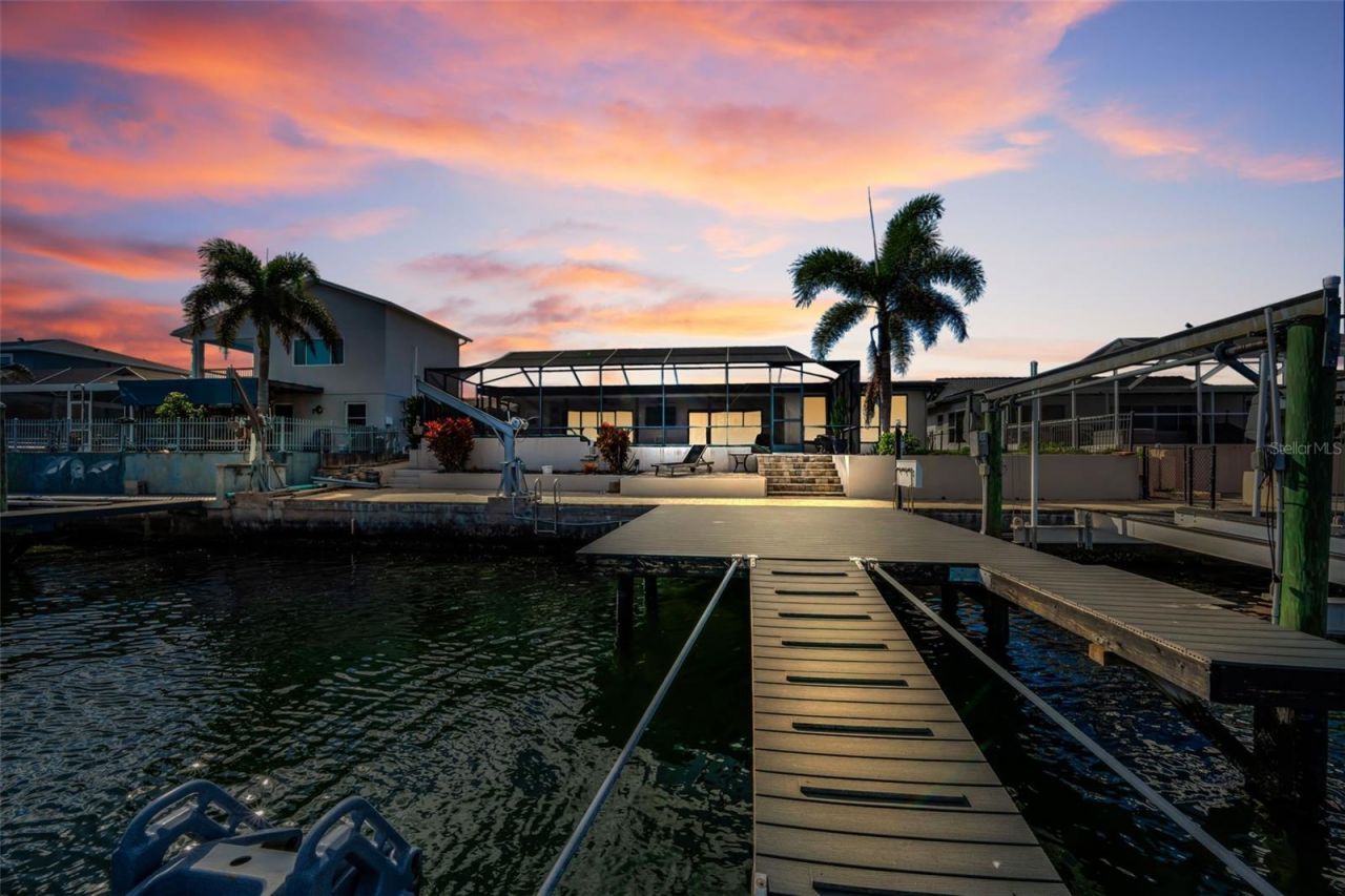 4976 Galleon Court, New Port Richey, FL 34652 Photo