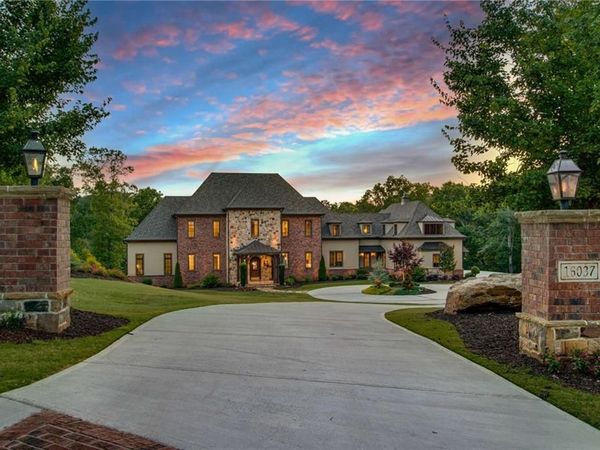 16037 Manor Club Drive, Milton, GA 30004