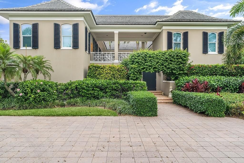 290 Bermuda Bay Lane, Vero Beach, FL 32963 Photo