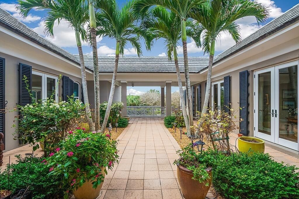 290 Bermuda Bay Lane, Vero Beach, FL 32963 Photo