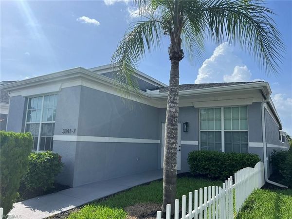 3841 Schoolhouse RD E, Unit 7, FORT MYERS, FL 33916