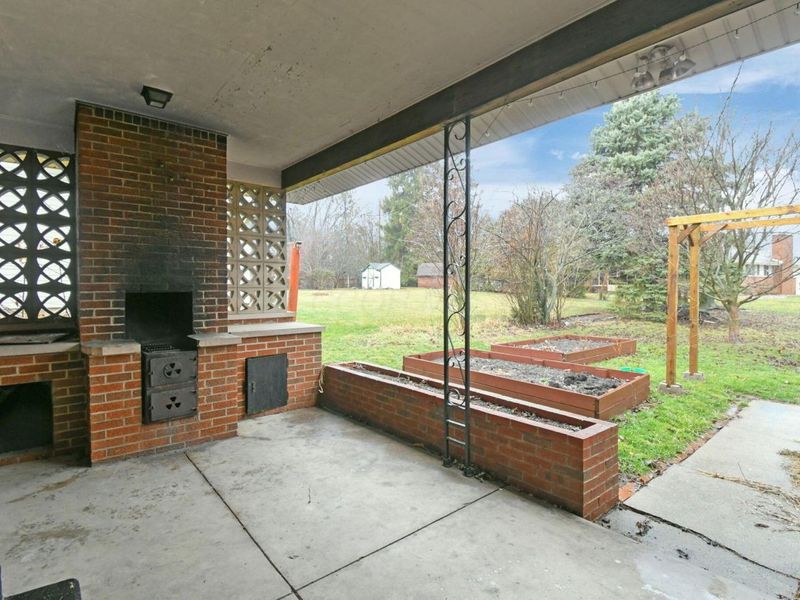 414 River Street , Bucyrus, OH 44820 Photo 23