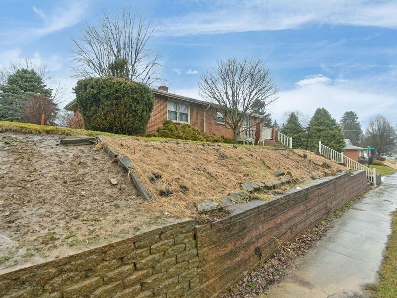 414 River Street , Bucyrus, OH 44820 Photo 27