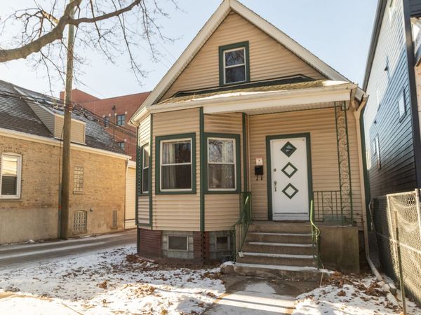 2814 N Maplewood Avenue , Chicago, IL 60618