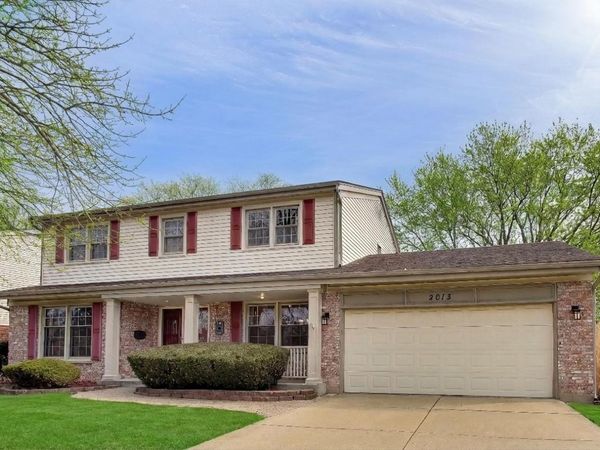 2013 N Windsor Drive , Arlington Heights, IL 60004