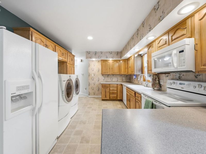 1720 Tiffin Road, Fremont, OH 43420 Photo 7