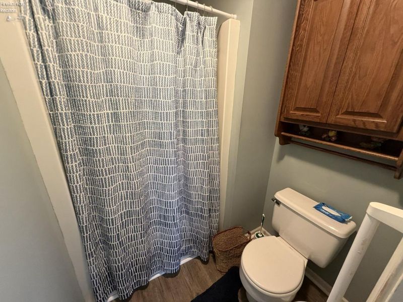 104 Leisure Lane, Norwalk, OH 44857 Photo 7