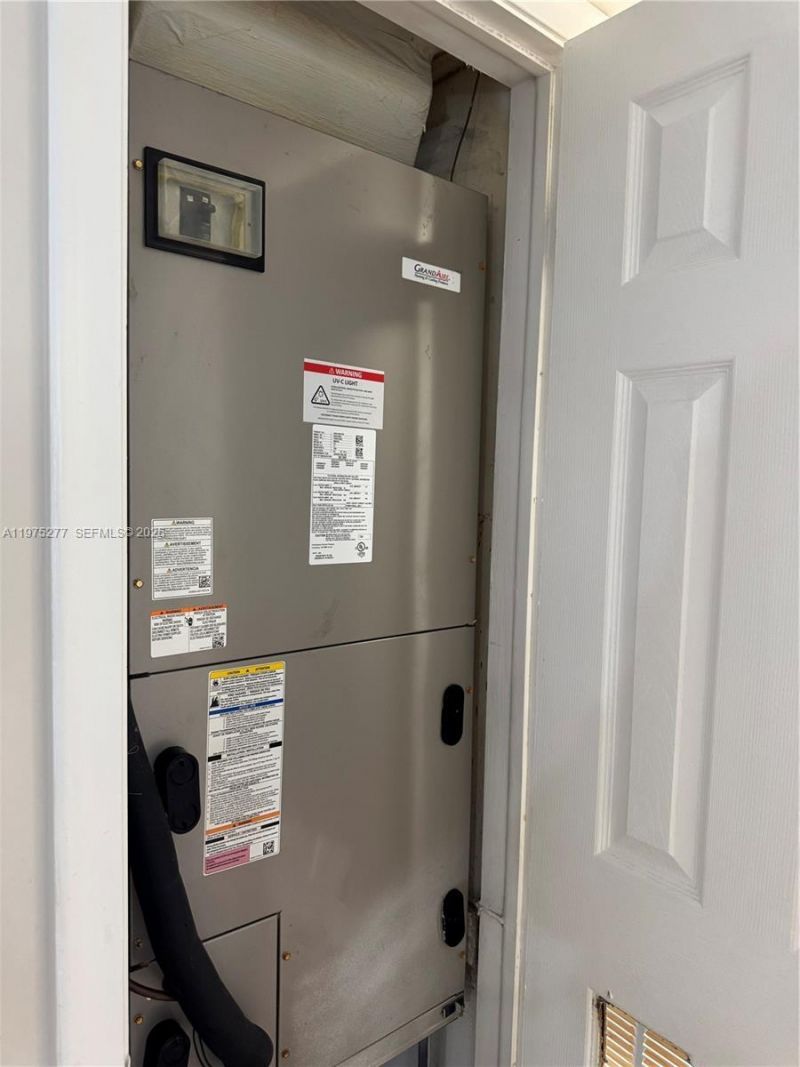 9310 Sunrise Lakes Blvd , Unit 304, Sunrise, FL 33322 Photo