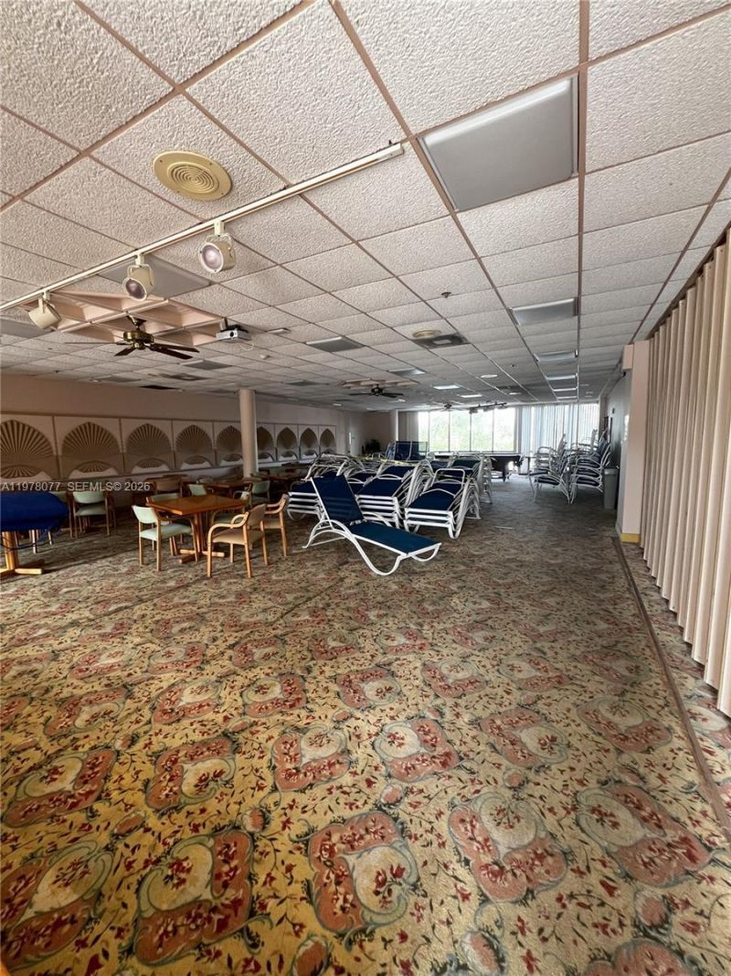 3701 N Country Club Dr, Unit 201, Aventura, FL 33180 Photo