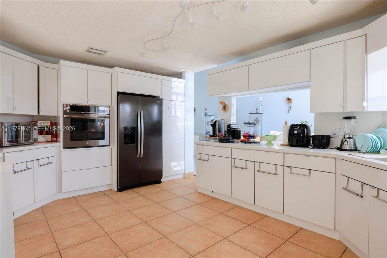 18438 NW 11th St, Pembroke Pines, FL 33029 Photo