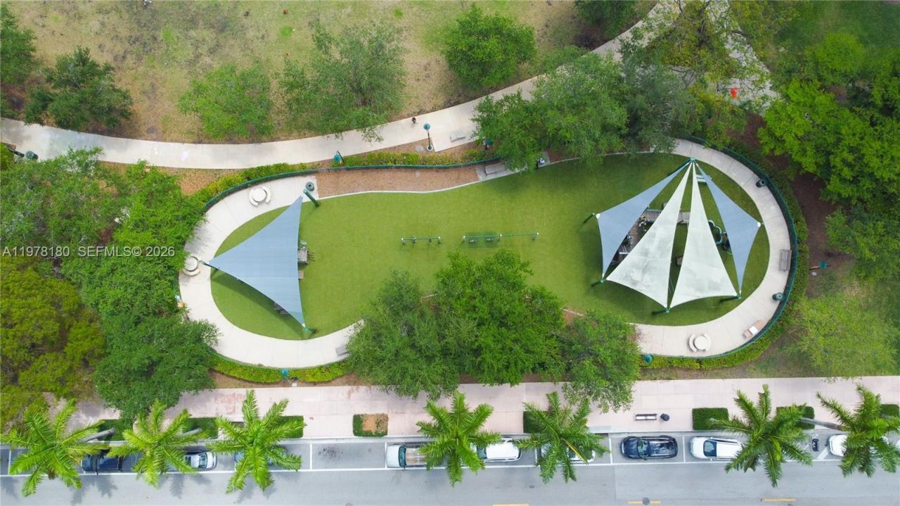 5300 Paseo Blvd , Unit 1807, Doral, FL 33166 Photo