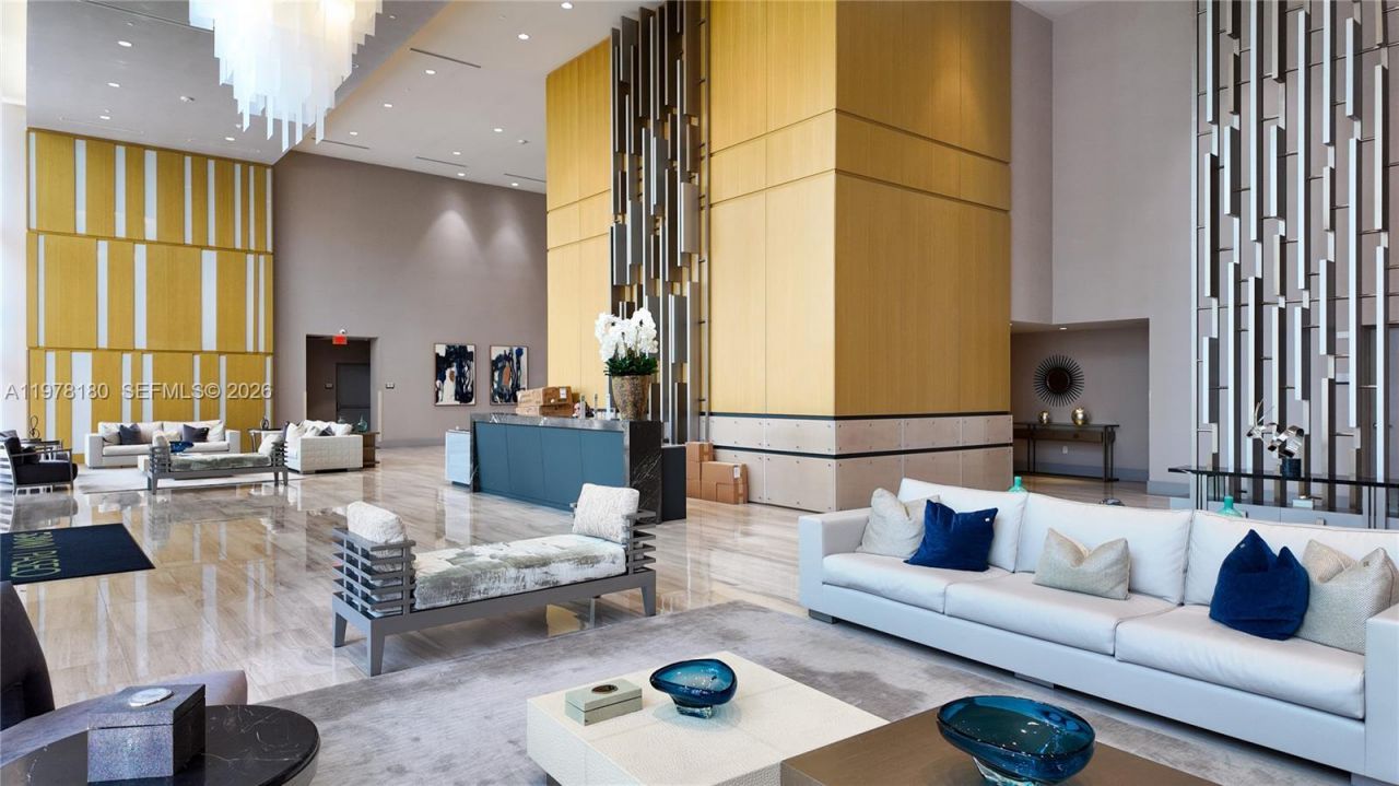 5300 Paseo Blvd , Unit 1807, Doral, FL 33166 Photo