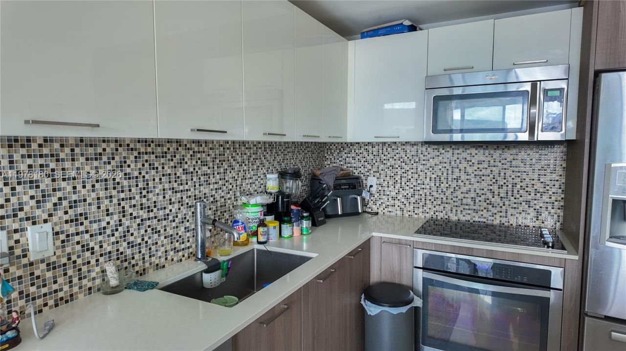 5300 Paseo Blvd , Unit 1807, Doral, FL 33166 Photo