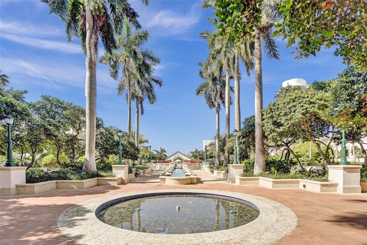 2000 Island Blvd , Unit 2802, Aventura, FL 33160 Photo