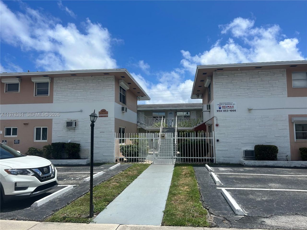 2000 Buchanan St, Unit 10, Hollywood, FL 33020 Photo