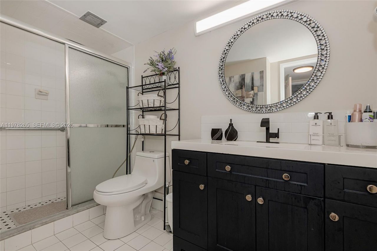 2801 NE 183rd St, Unit 1108W, Aventura, FL 33160 Photo