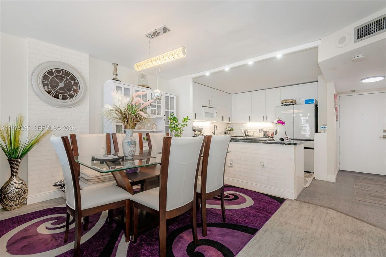 2801 NE 183rd St, Unit 1108W, Aventura, FL 33160 Photo