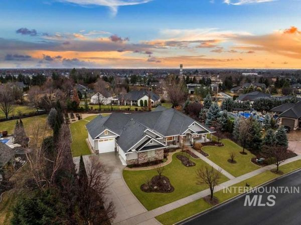 2849 W Chartwell Dr, Eagle, ID 83616