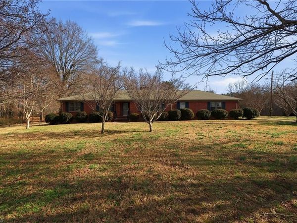 1531 Mount Hope Church Road, McLeansville, NC 27301