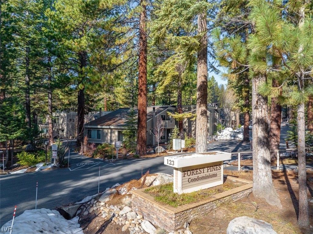 123 Juanita Drive, Unit 7, Incline Village, NV 89451 Photo