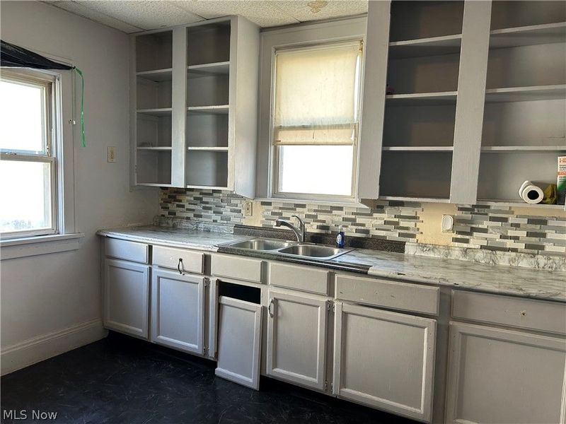 19771 Monterey Avenue, Euclid, OH 44119 Photo 4