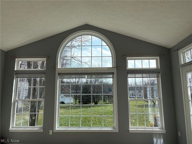 4708 Quincy Drive, Akron, OH 44321 Photo 8