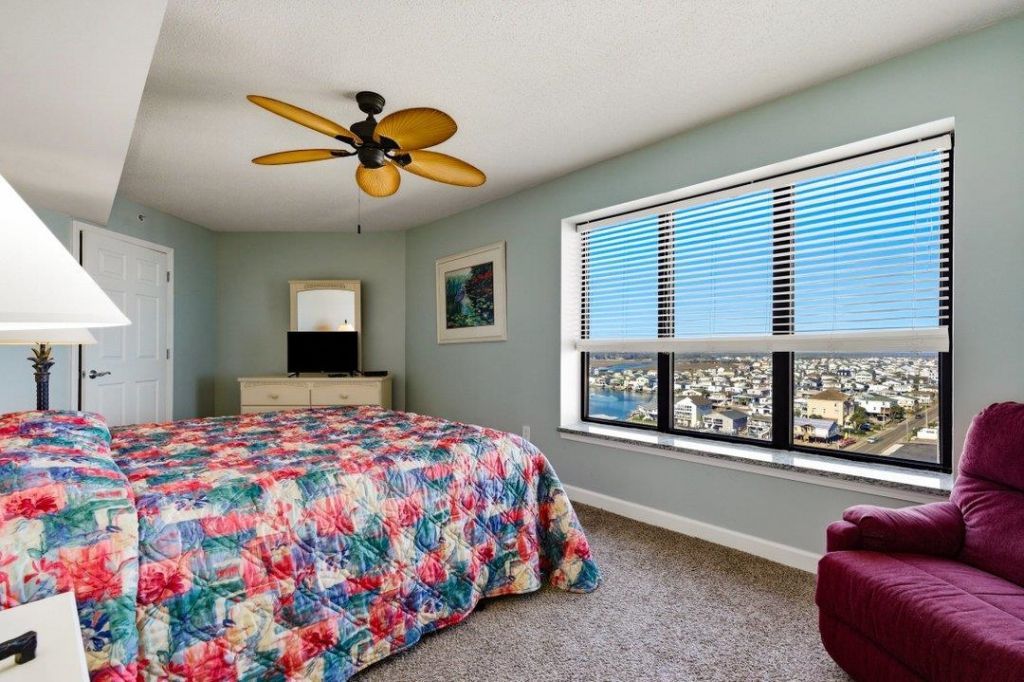 4103 N Ocean Blvd. Photo 7