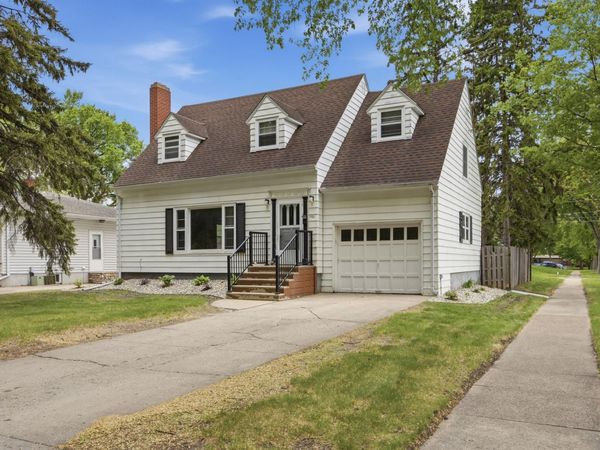 1101 11th Street S, Moorhead, MN 56560