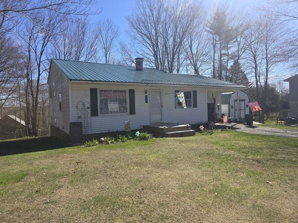 124 Broadway Street, Baileyville, ME 04694