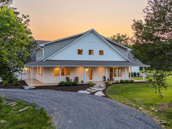 2825 Oregon Road , Milton, TN 37118