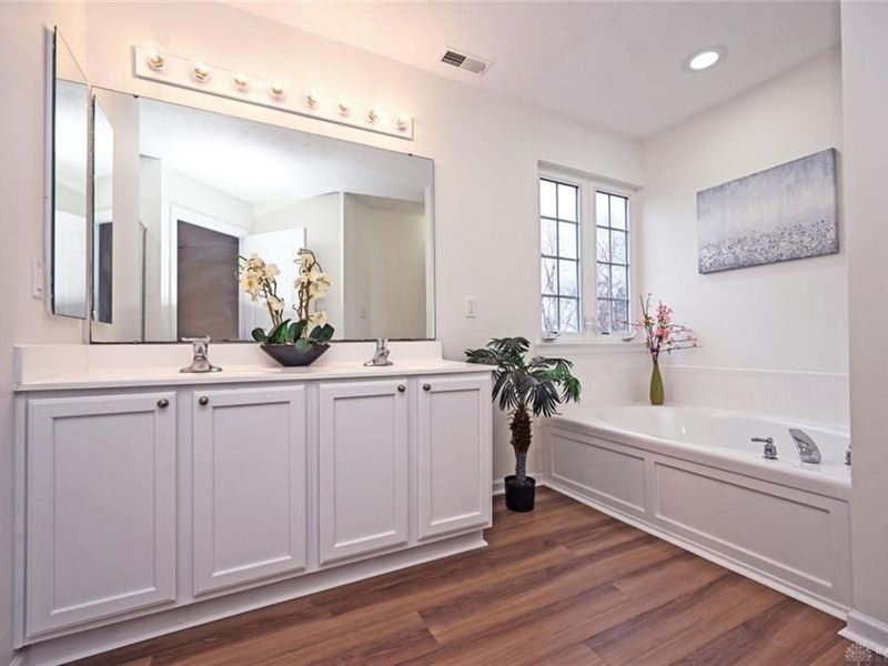 3533 Queen Victoria Court, Dayton, OH 45431 Photo 32