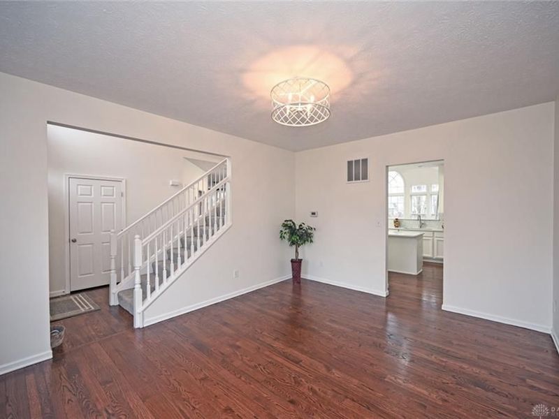 3533 Queen Victoria Court, Dayton, OH 45431 Photo 8