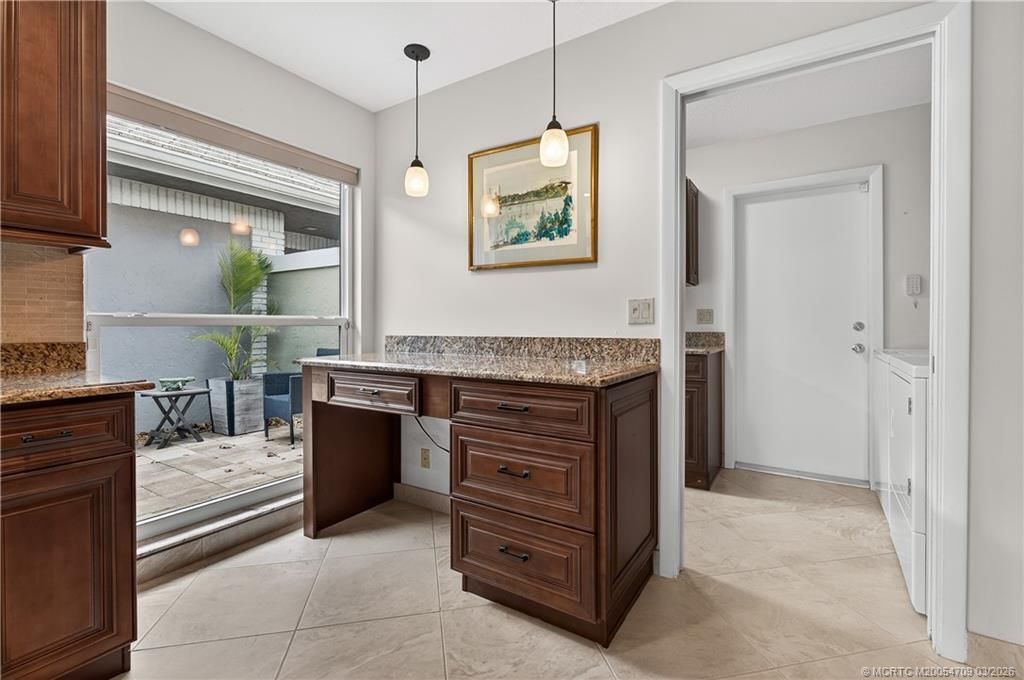 2467 SW Brookwood Lane, Palm City, FL 34990 Photo