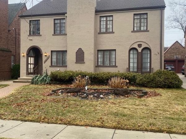 17515 PARKSIDE Street, Detroit, MI 48221