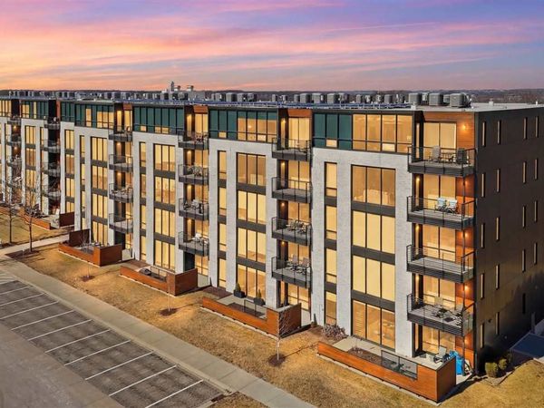 1 University Way, Unit 514, Iowa City, IA 52246