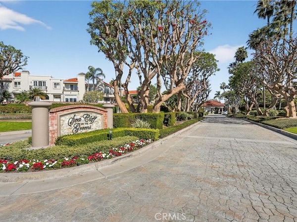 19282 Torreypines, Huntington Beach, CA 92648